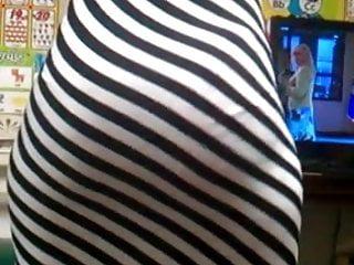 Versaute Bitch leckt die Rosette ihrer Freundin