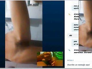 Junges Luder lässt sich von hinten nehmen